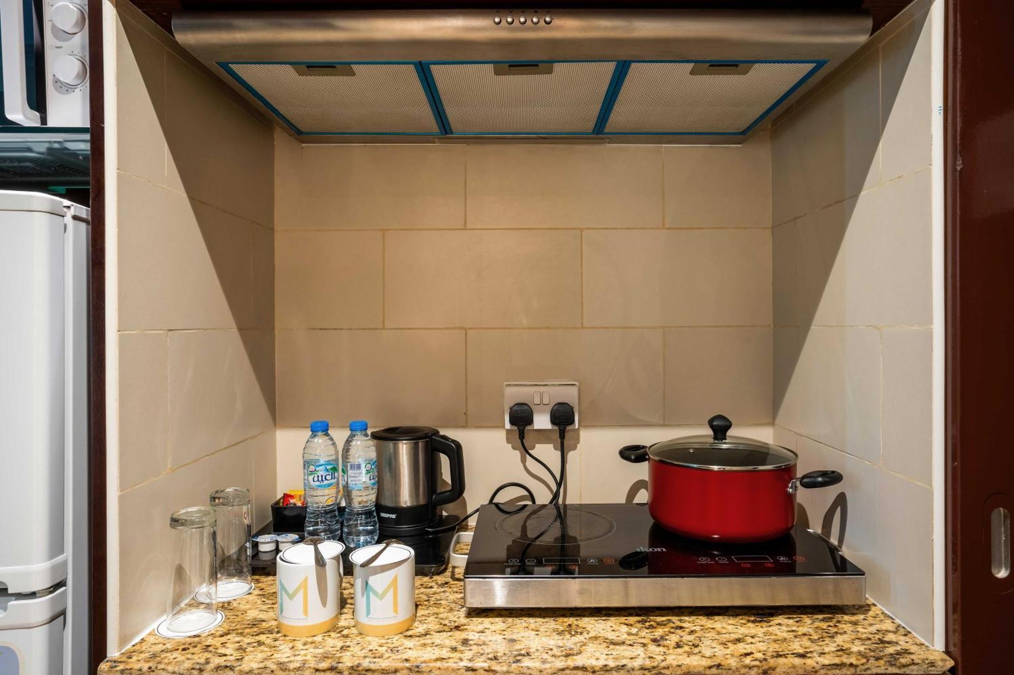 Metropolitan Al Mafraq Hotel Abu Dhabi Ngoại thất bức ảnh