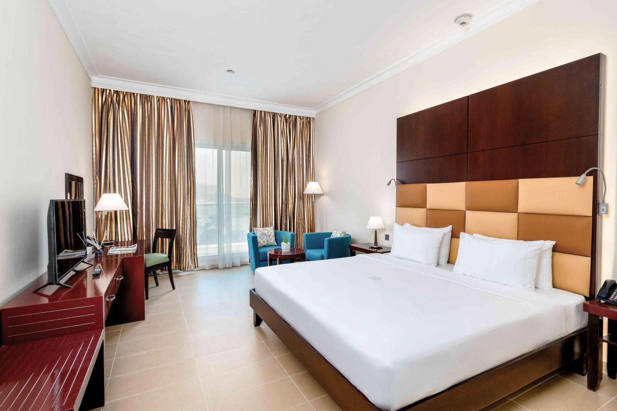 Metropolitan Al Mafraq Hotel Abu Dhabi Ngoại thất bức ảnh